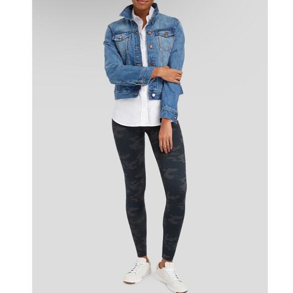 SPANX Camo Seamless Leggings size Small - Picture 1 of 8